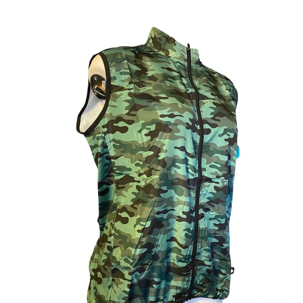 Mens cycling vest NWOT